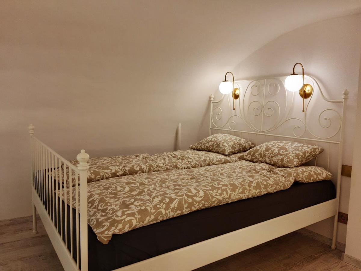Danube Elegance Apartment Budapest Exterior foto